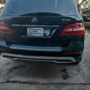 Задний бампер от Mercedes ML W166