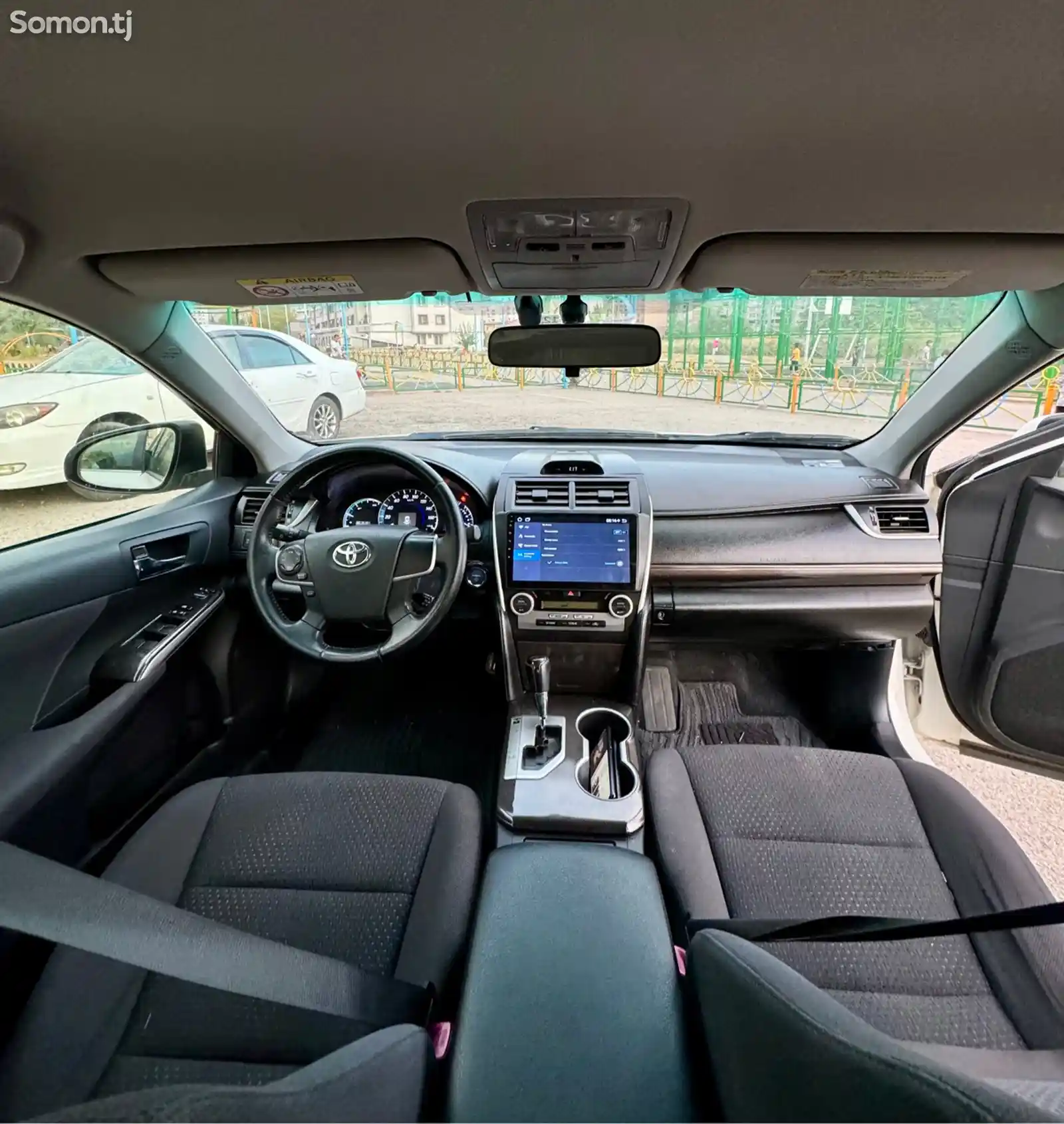 Toyota Camry, 2013-1