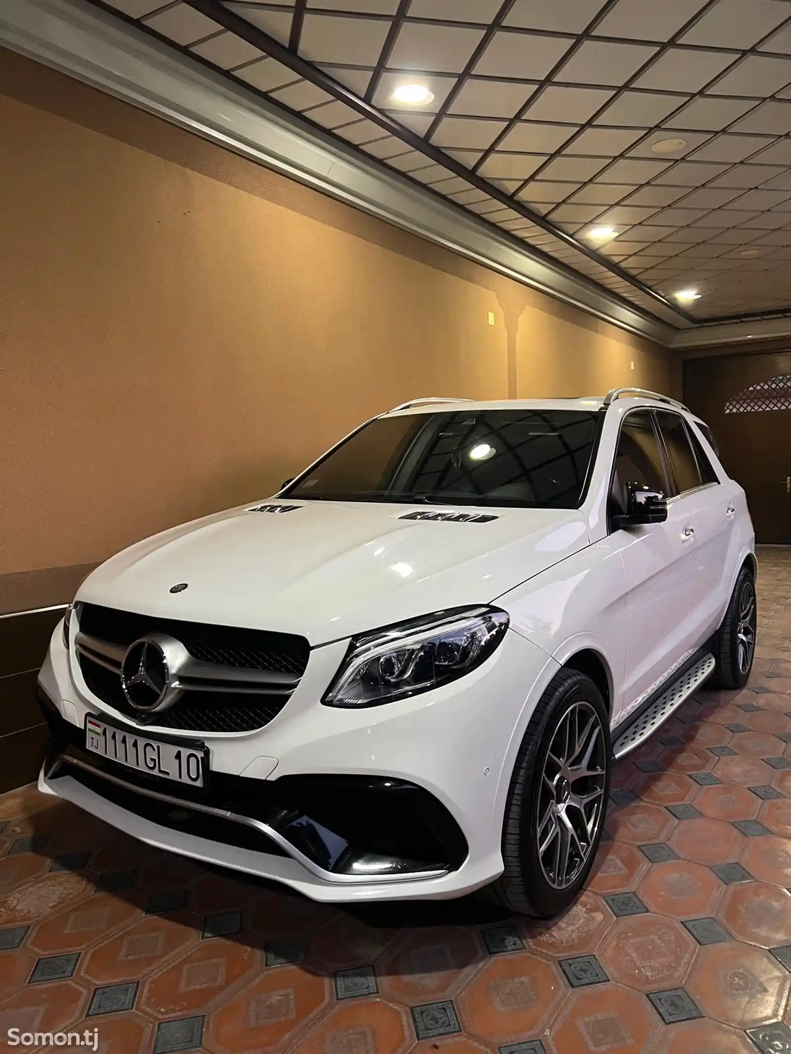 Mercedes-Benz GLE class, 2016-1