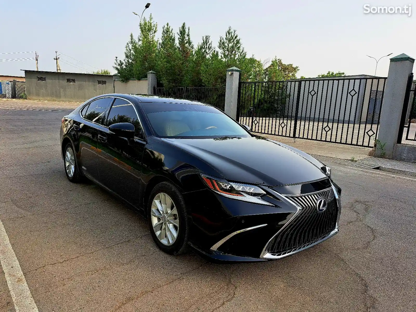 Lexus ES series, 2015-1