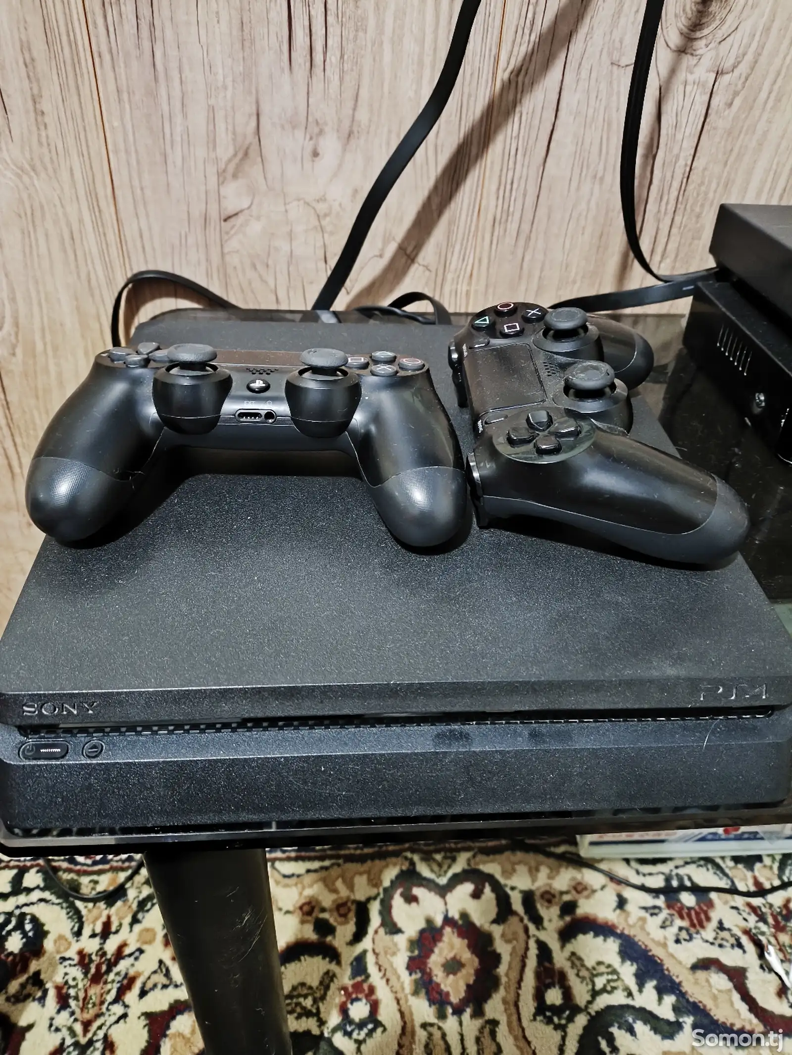 Игровая приставка Playstation 4-1