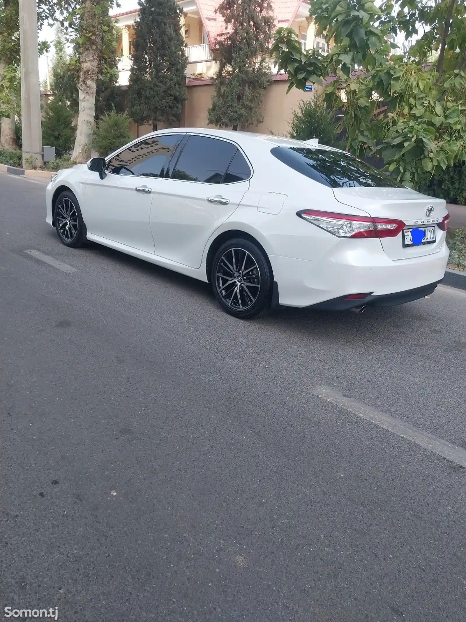 Toyota Camry, 2019-3