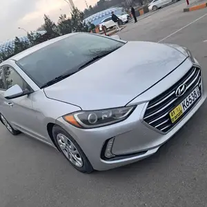 Hyundai Elantra, 2017