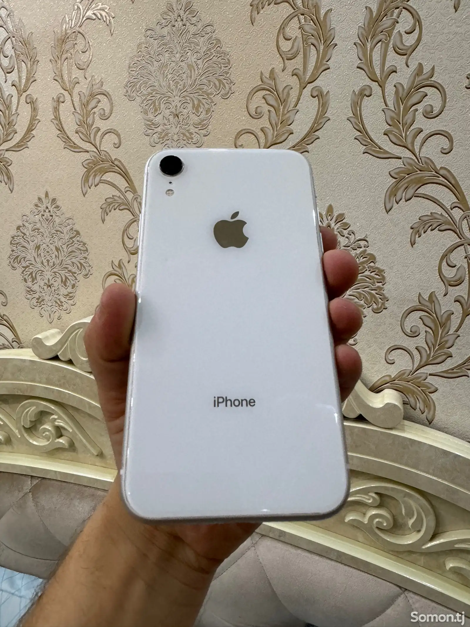 Apple iPhone Xr, 128 gb, White-1