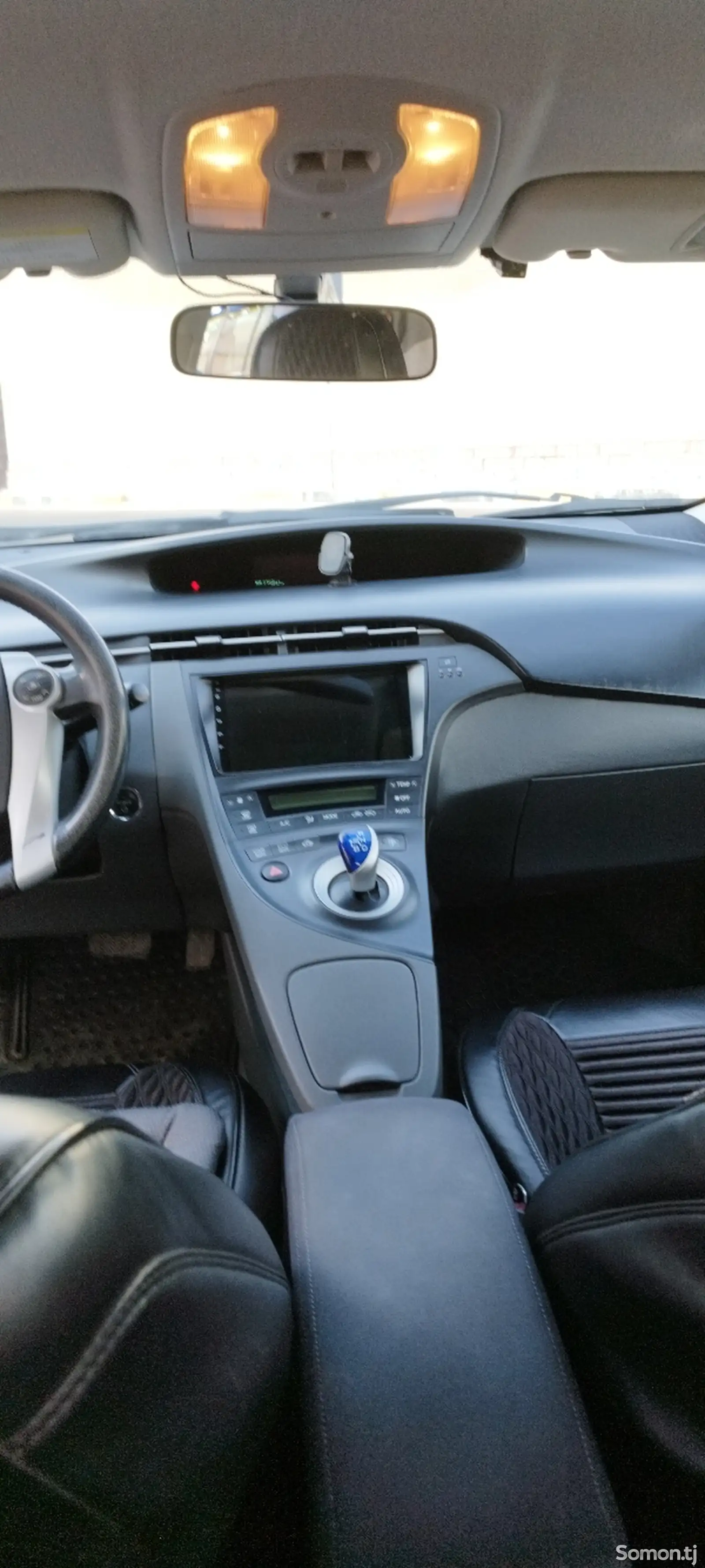 Toyota Prius, 2011-5