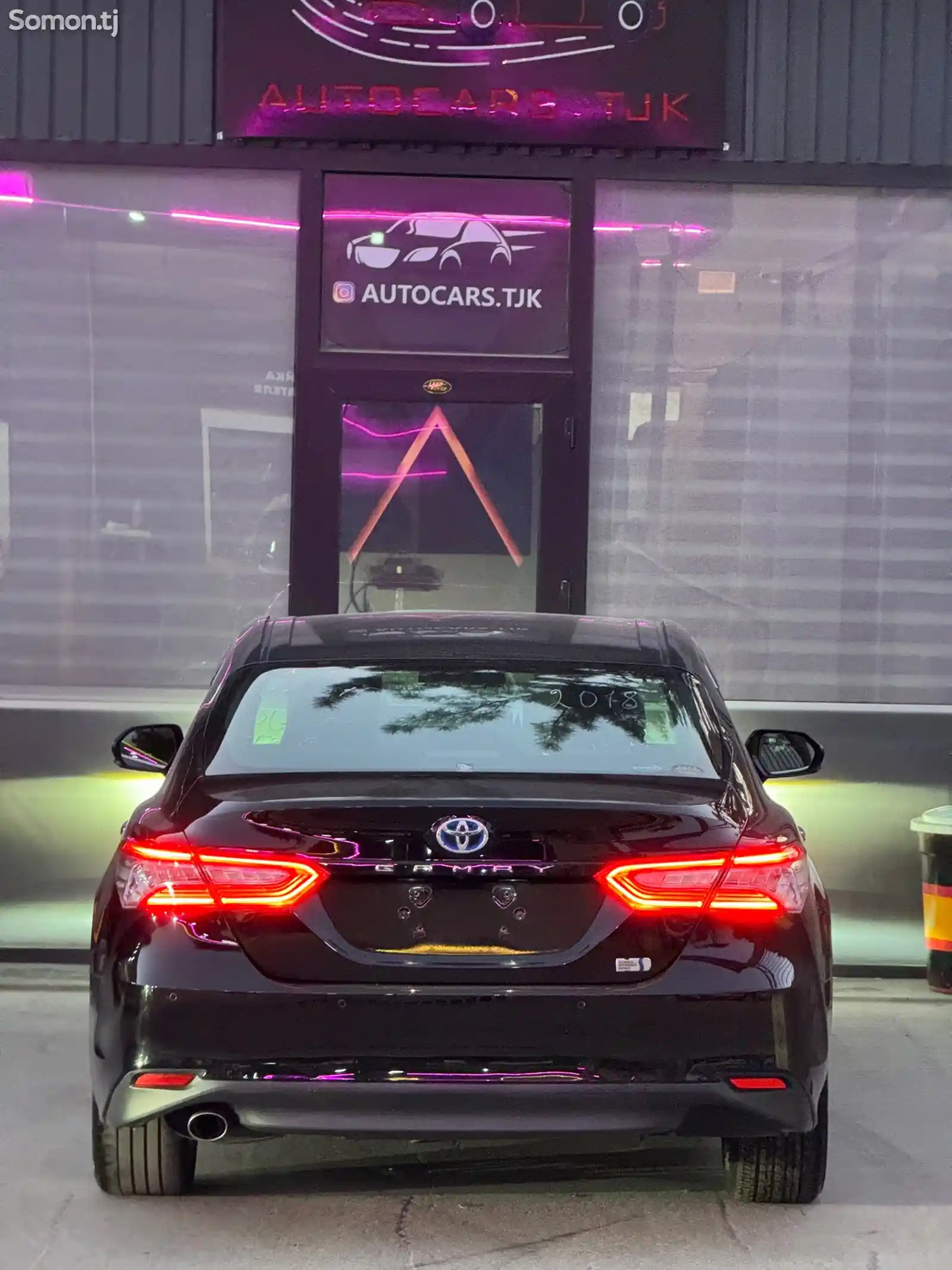 Toyota Camry, 2018-4