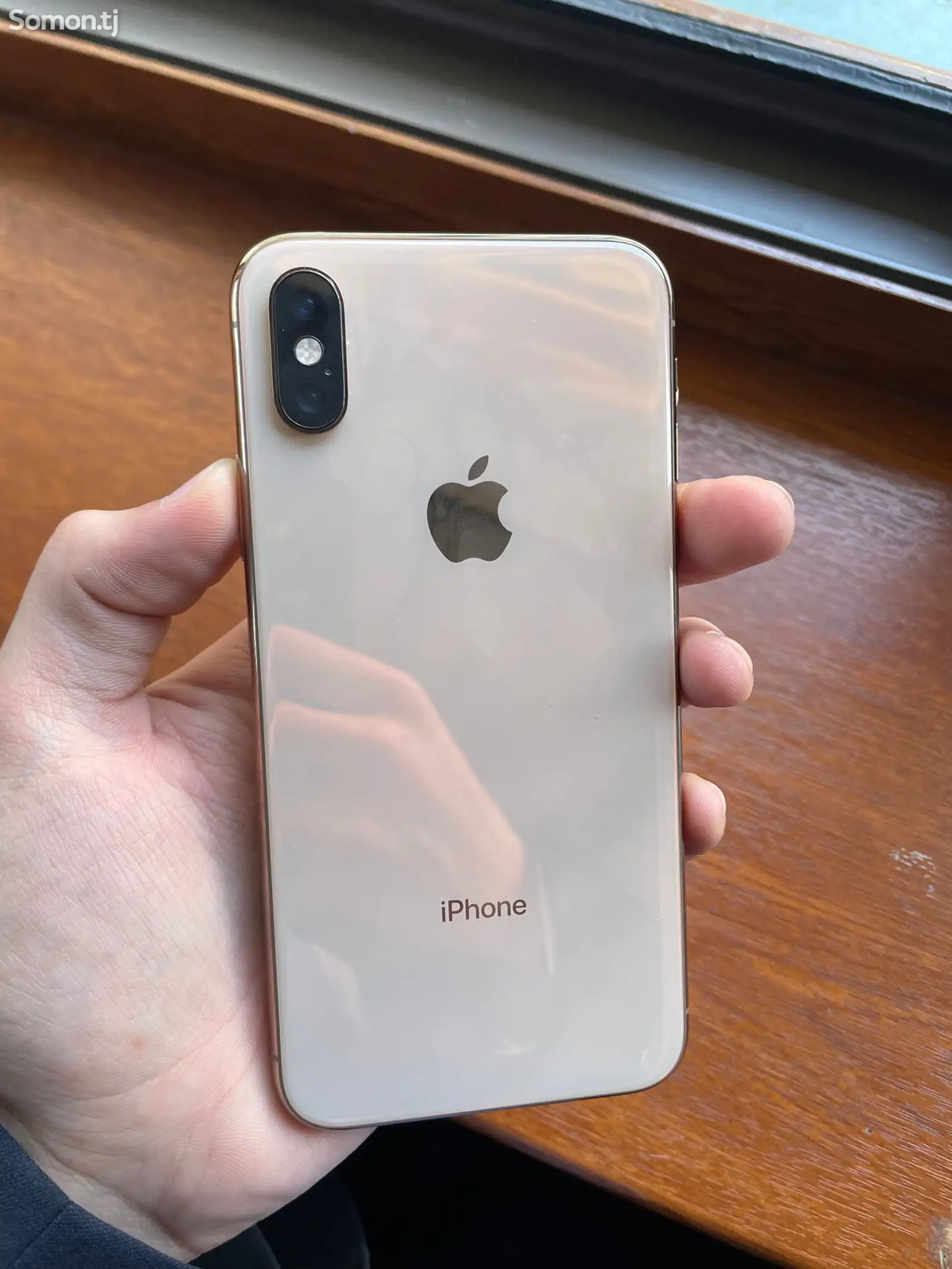 Apple iPhone Xs, 64 gb, Gold-1