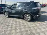 Toyota RAV 4, 2018-5