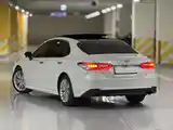 Toyota Camry, 2017-6