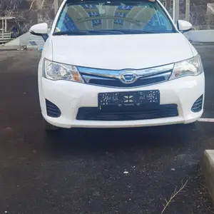 Toyota Fielder, 2015