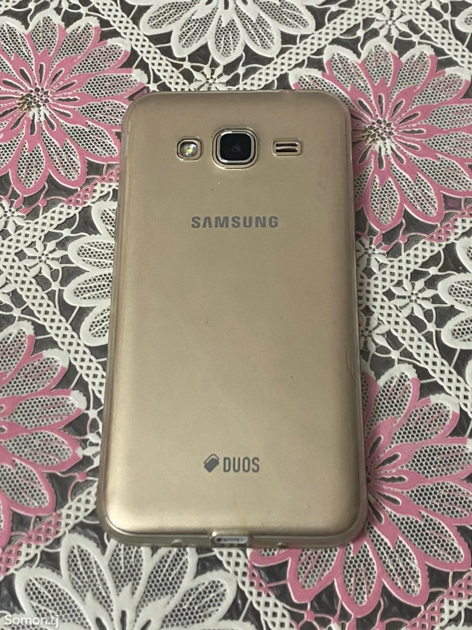 Samsung Galaxy J3, 2016-1