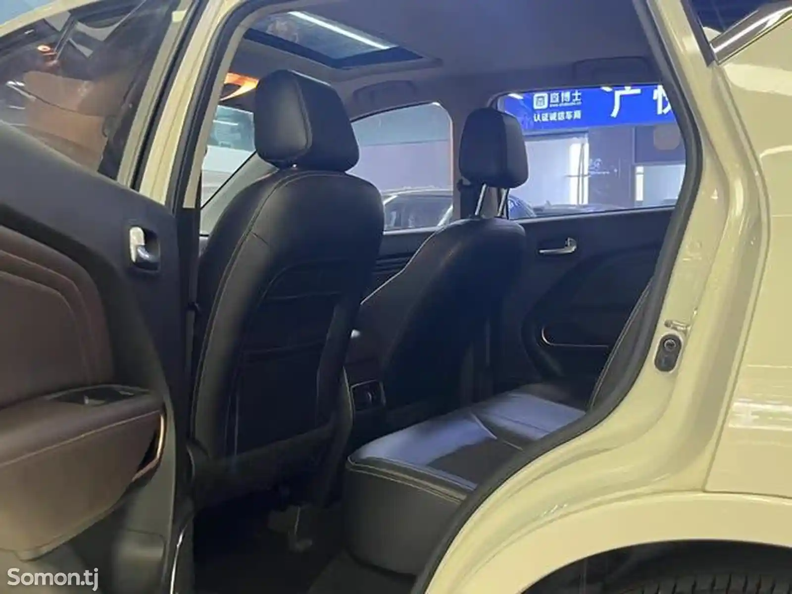 GAC Trumpchi GE3 EV, 2018 на заказ-12