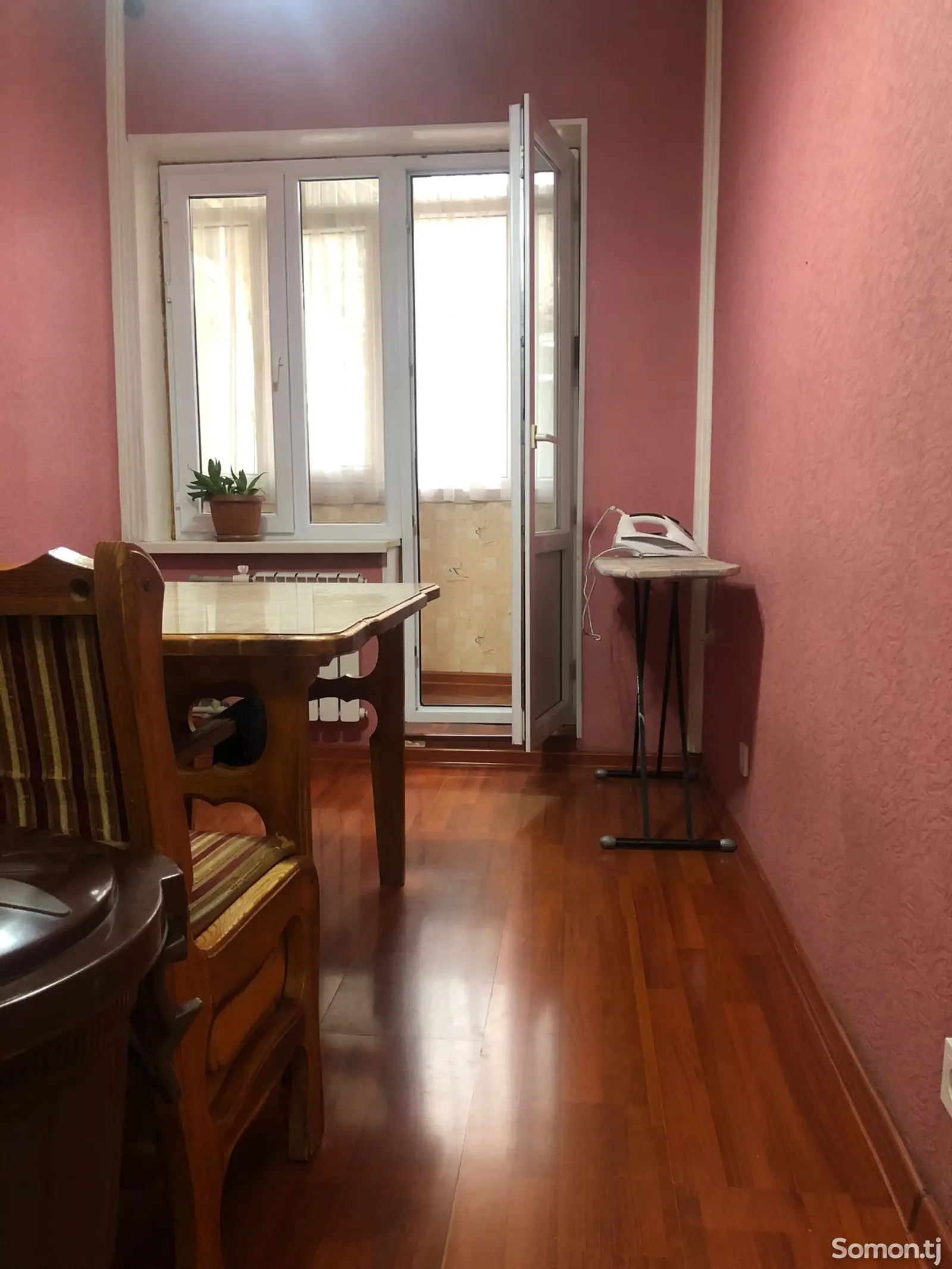 3-комн. квартира, 9 этаж, 70м², 103мкр . Улица Гафурова 48-7