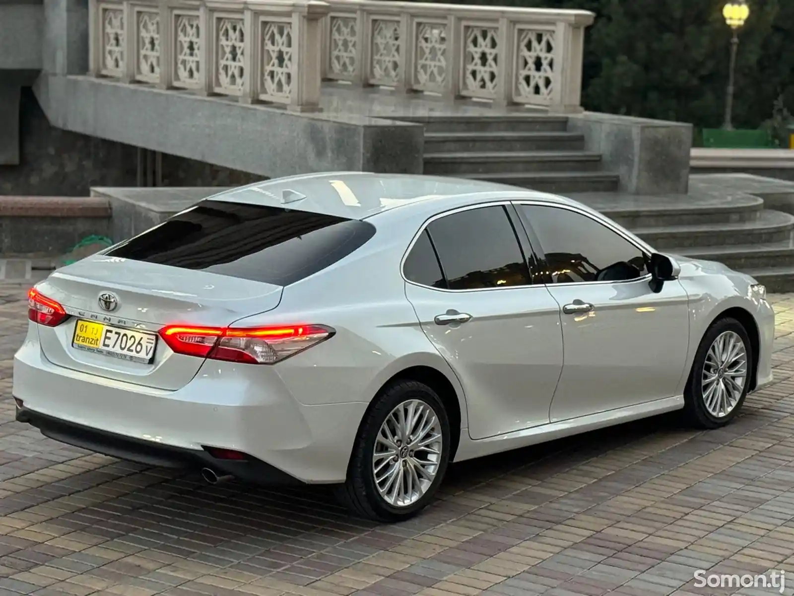 Toyota Camry, 2019-7