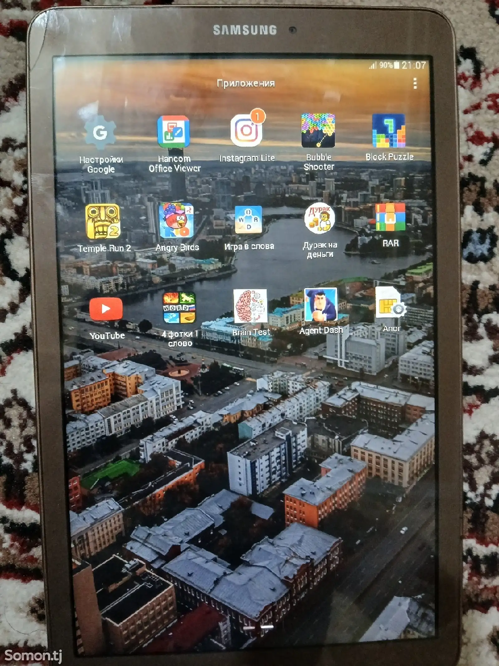 Планшет Samsung Galaxy tab E-2