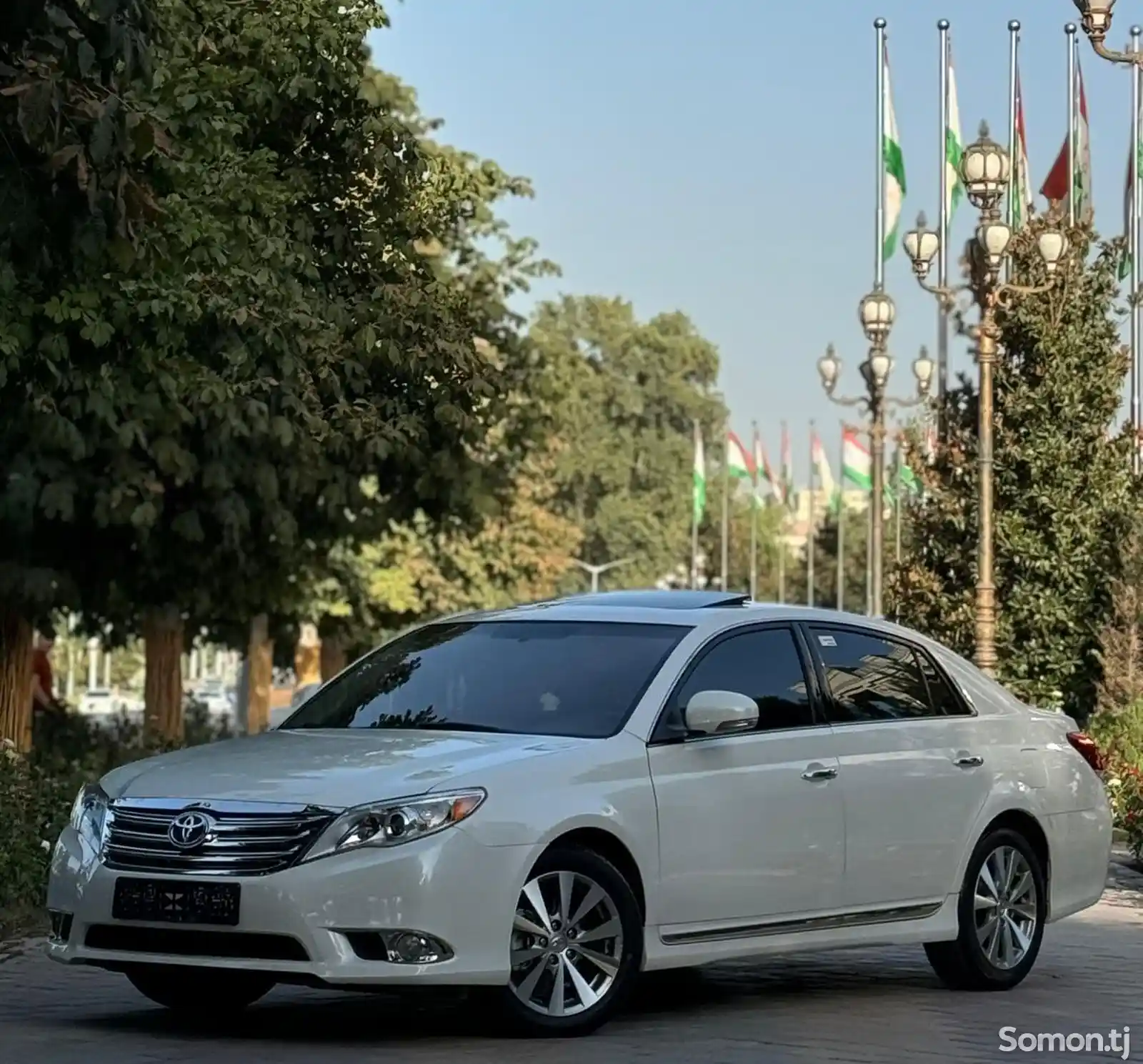 Toyota Avalon, 2011-3