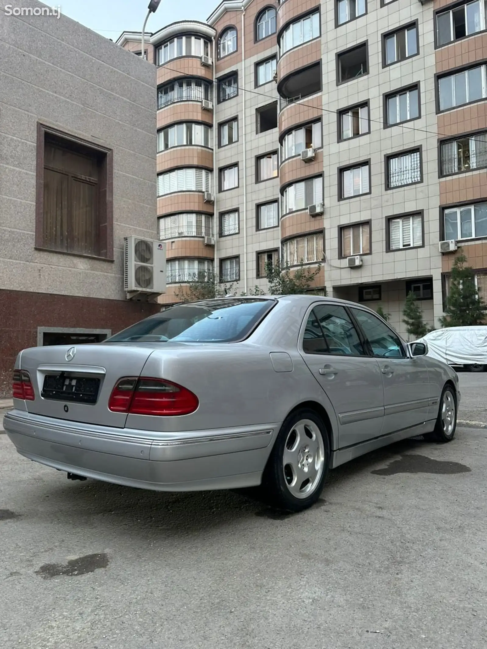 Mercedes-Benz E class, 2002-7