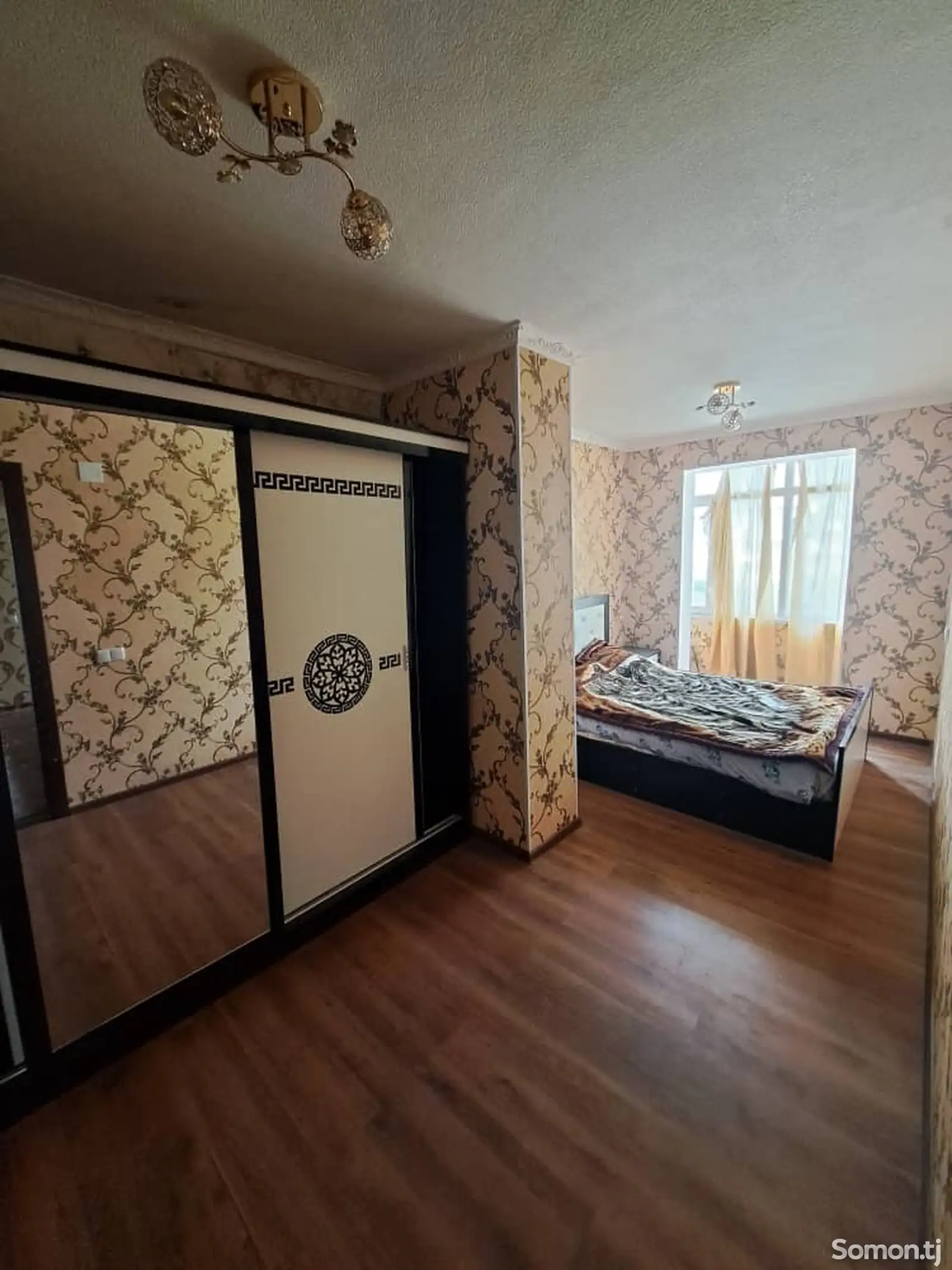 3-комн. квартира, 5 этаж, 64 м², 28мкр-7