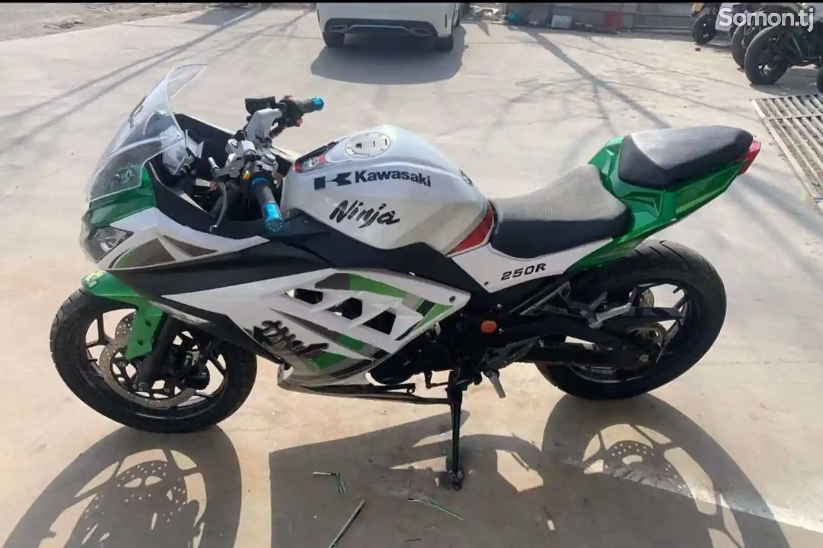 Kawasaki ninja 250cc sport-6