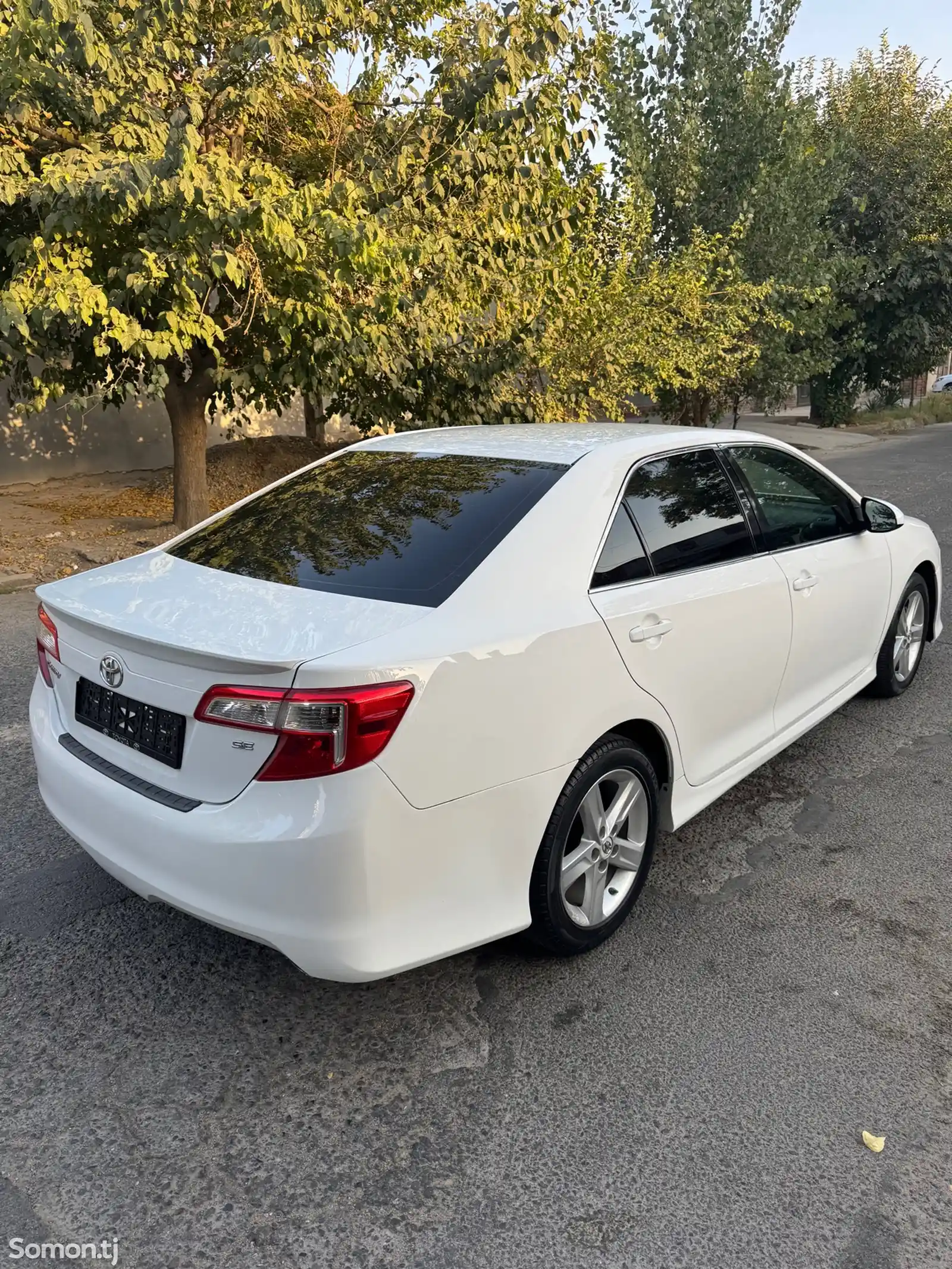 Toyota Camry, 2012-4