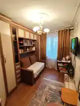 5-комн. квартира, 3 этаж, 78 м², Сино-4