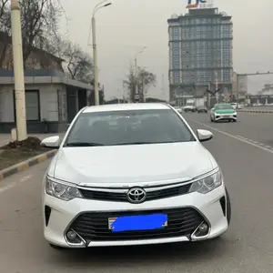 Toyota Camry, 2013