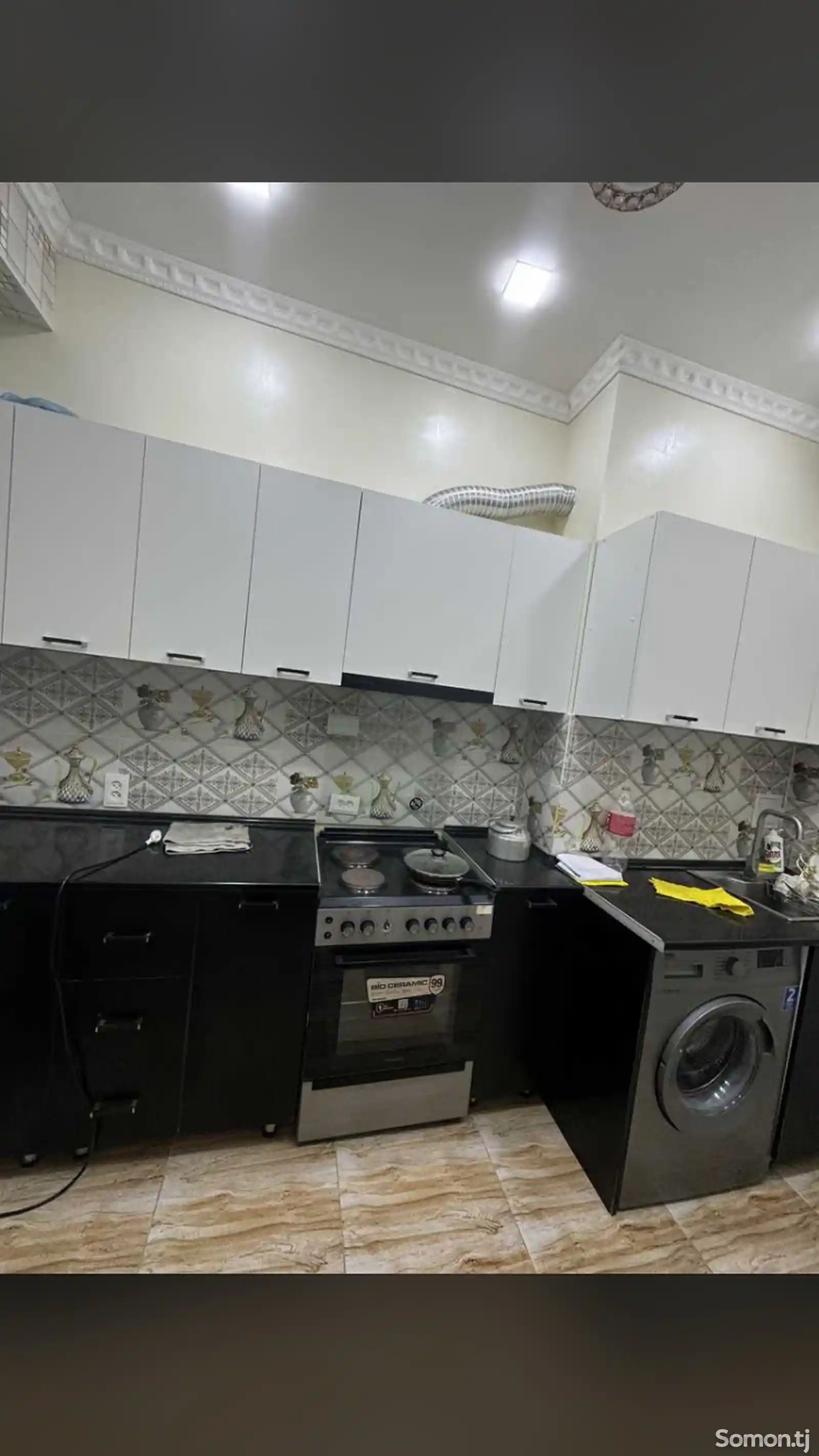 2-комн. квартира, 6 этаж, 60м², Цирк-3