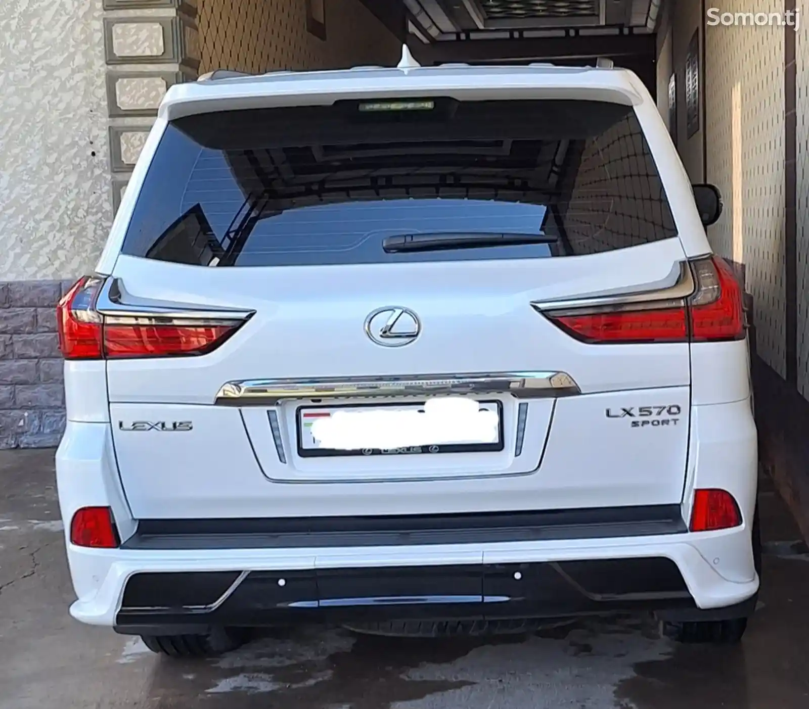 Lexus LX series, 2017-2