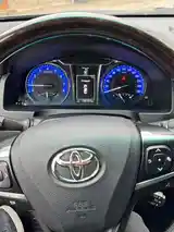 Toyota Camry, 2015-8