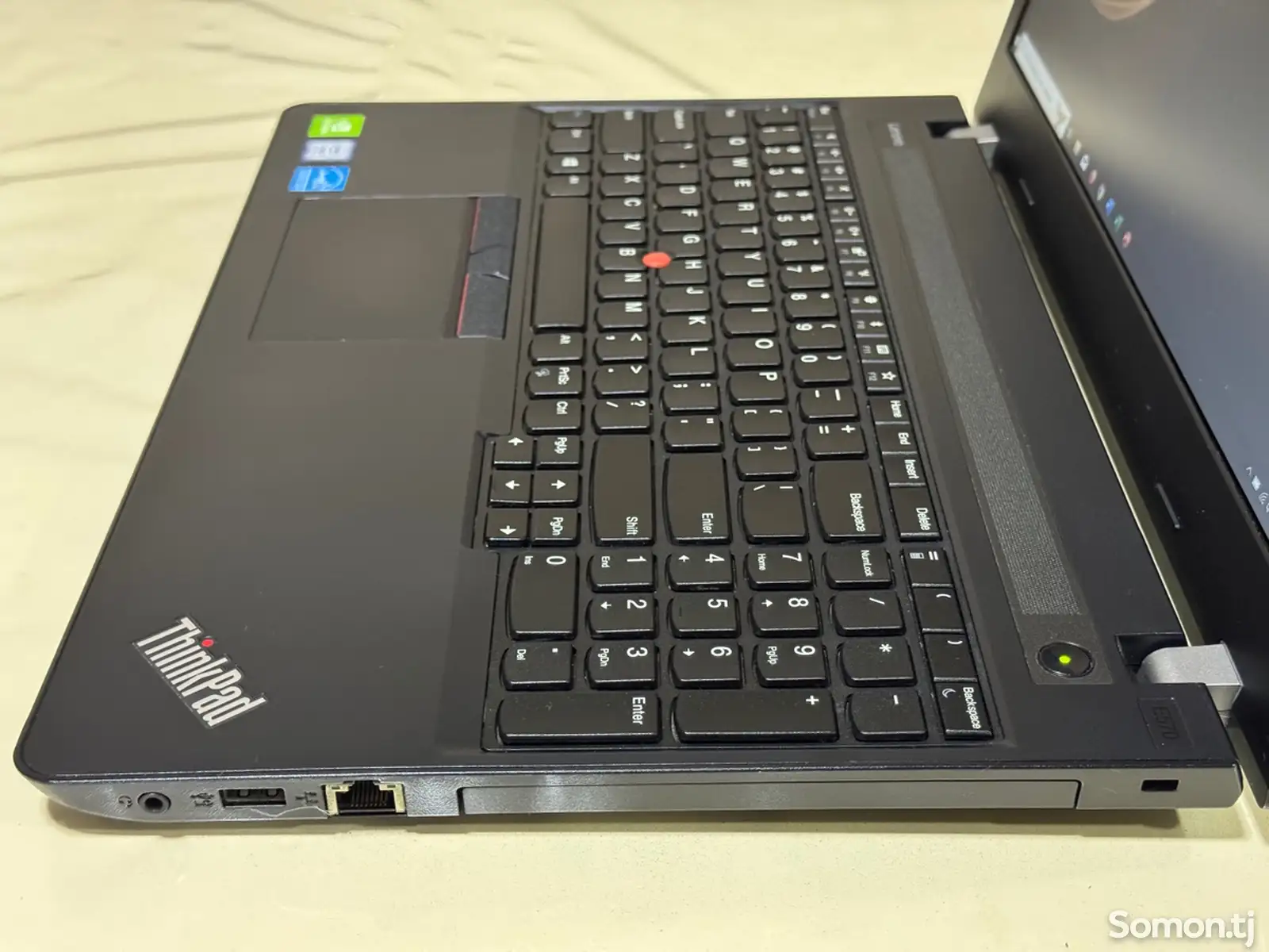 Ноутбук Lenovo Thinkpad E570 i5-7gen-5