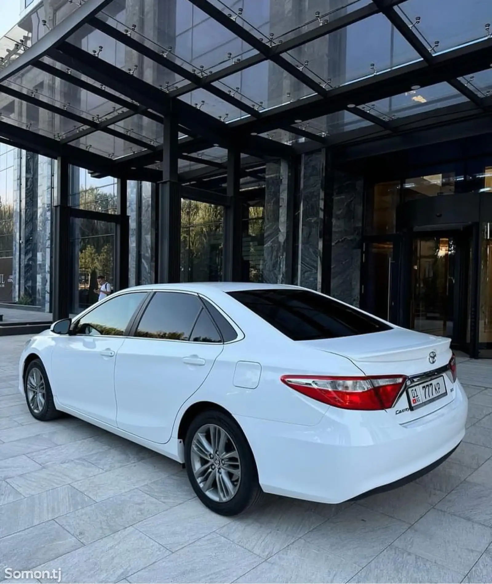 Toyota Camry, 2015-3