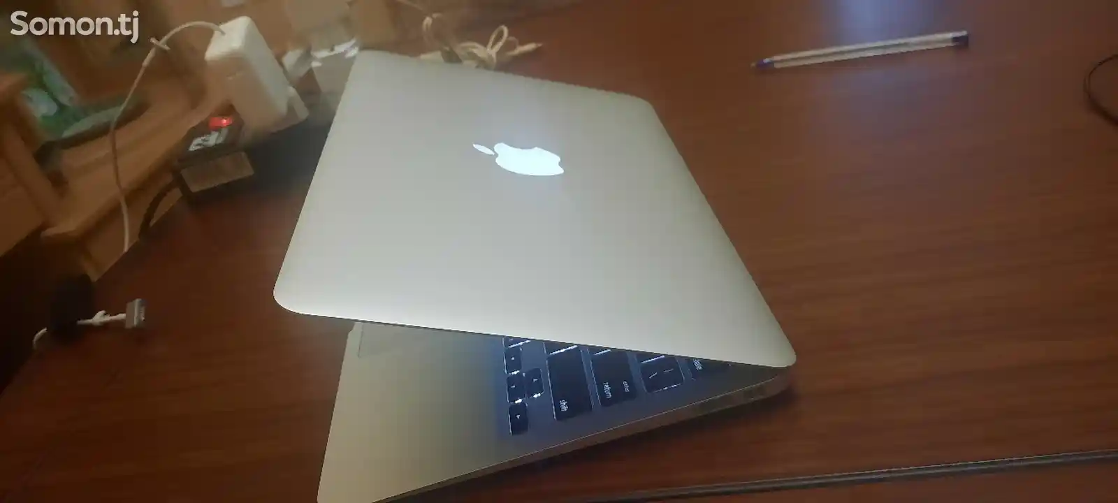 Ноутбук MacBook Air 11 inch-1