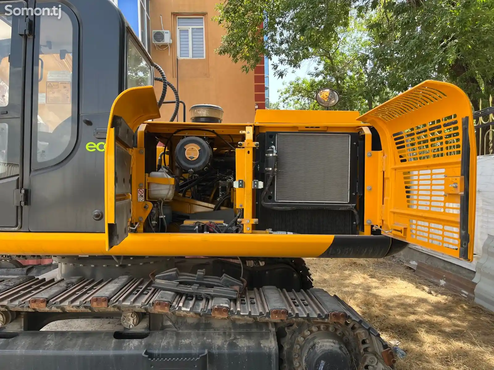 Экскаватор JCB JS205 LC-7