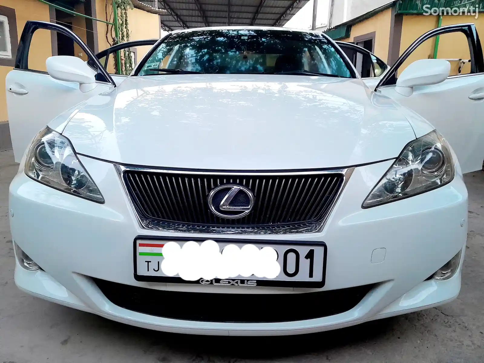 Lexus IS series, 2008-2