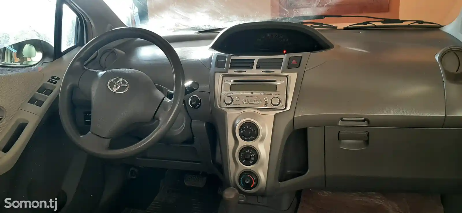 Toyota Vitz, 2009-7