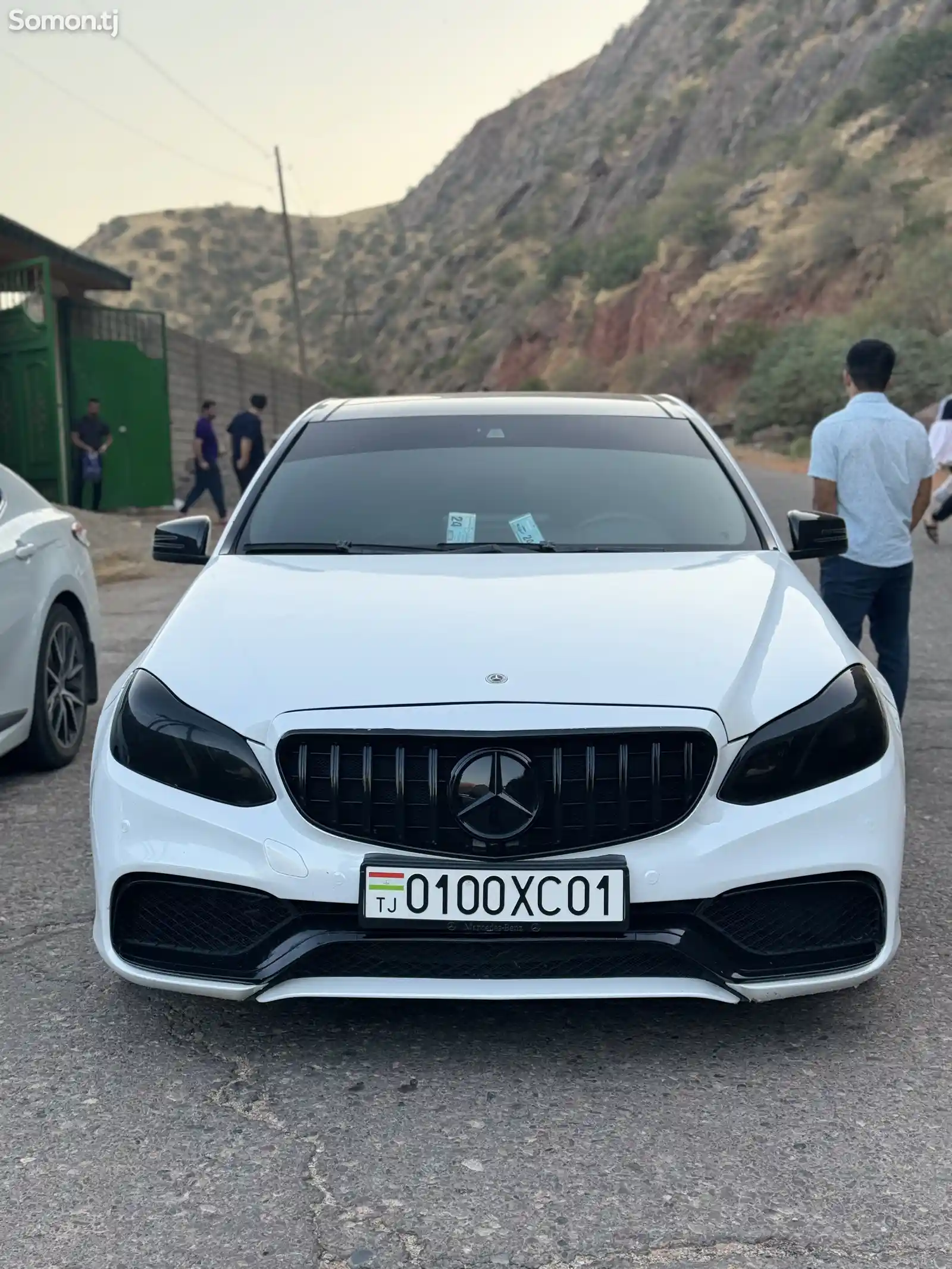 Mercedes-Benz E class, 2012-1