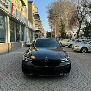 BMW 5 series, 2022