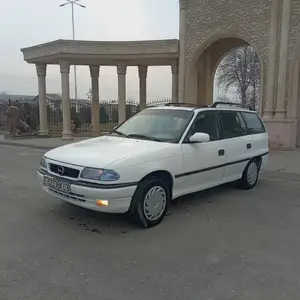 Opel Astra G, 1993