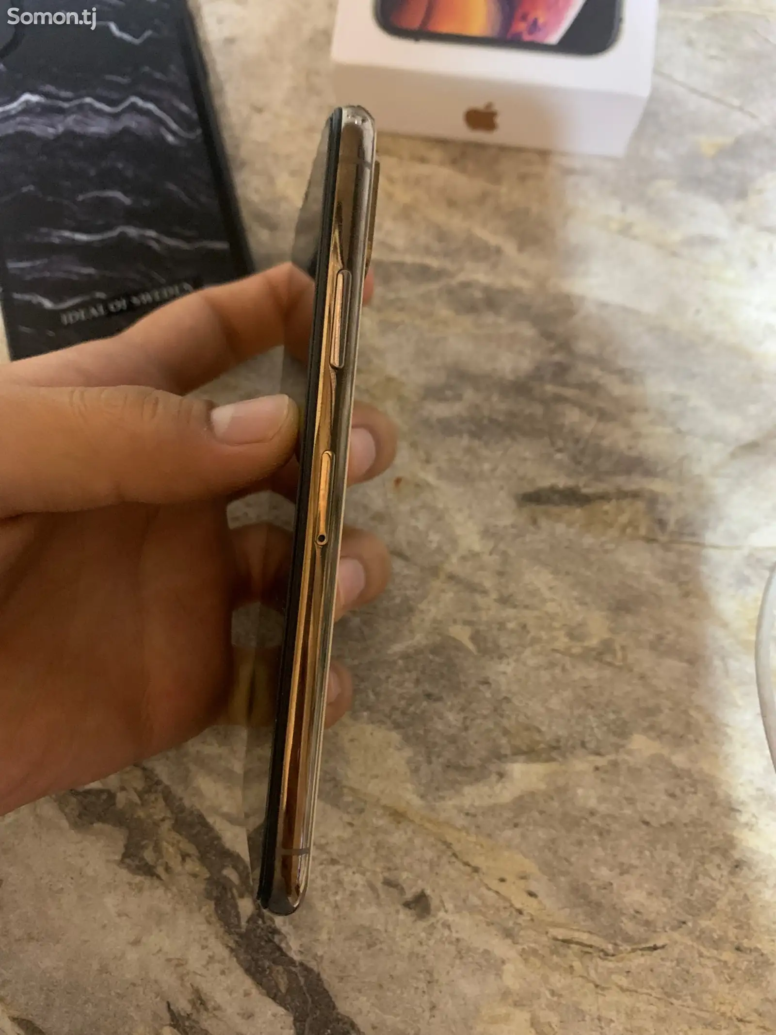 Apple iPhone Xs, 64 gb, Gold-5