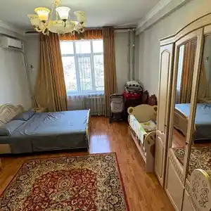 2-комн. квартира, 6 этаж, 100м², Спартак