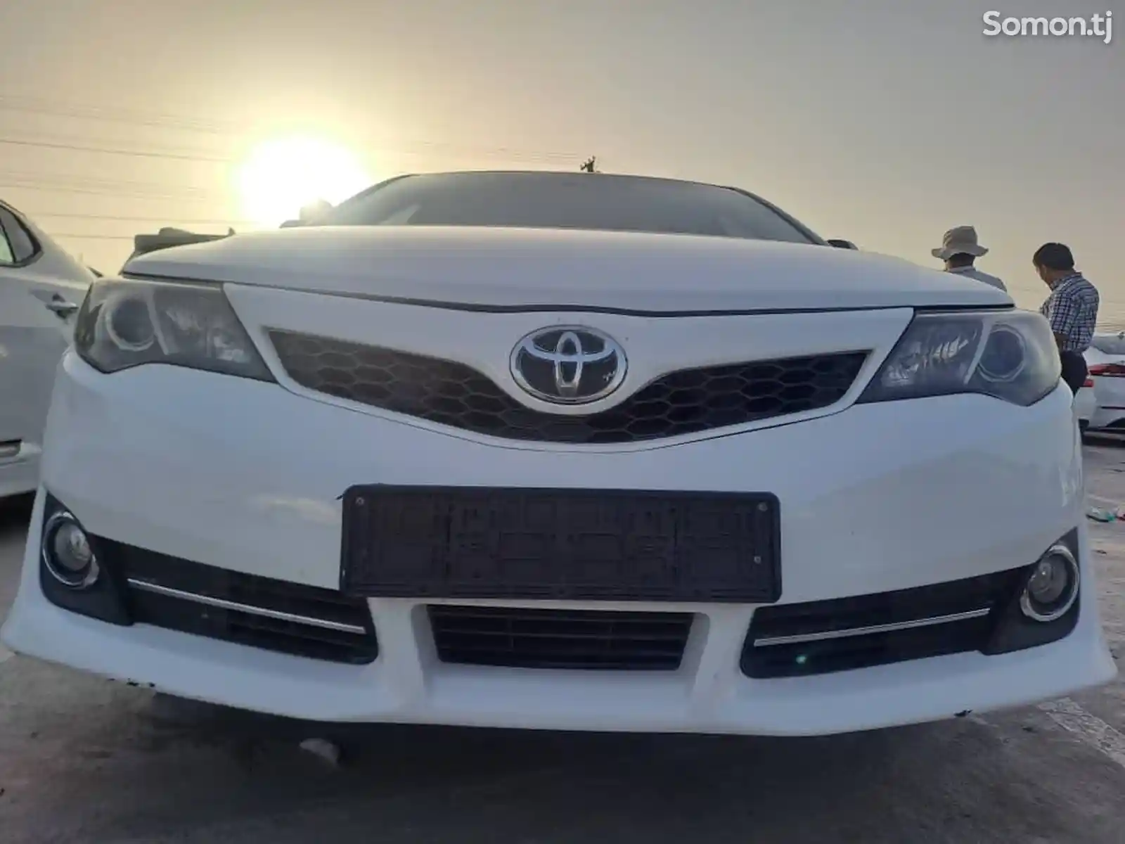 Toyota Camry, 2014-1