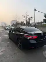 Toyota Camry, 2018-6