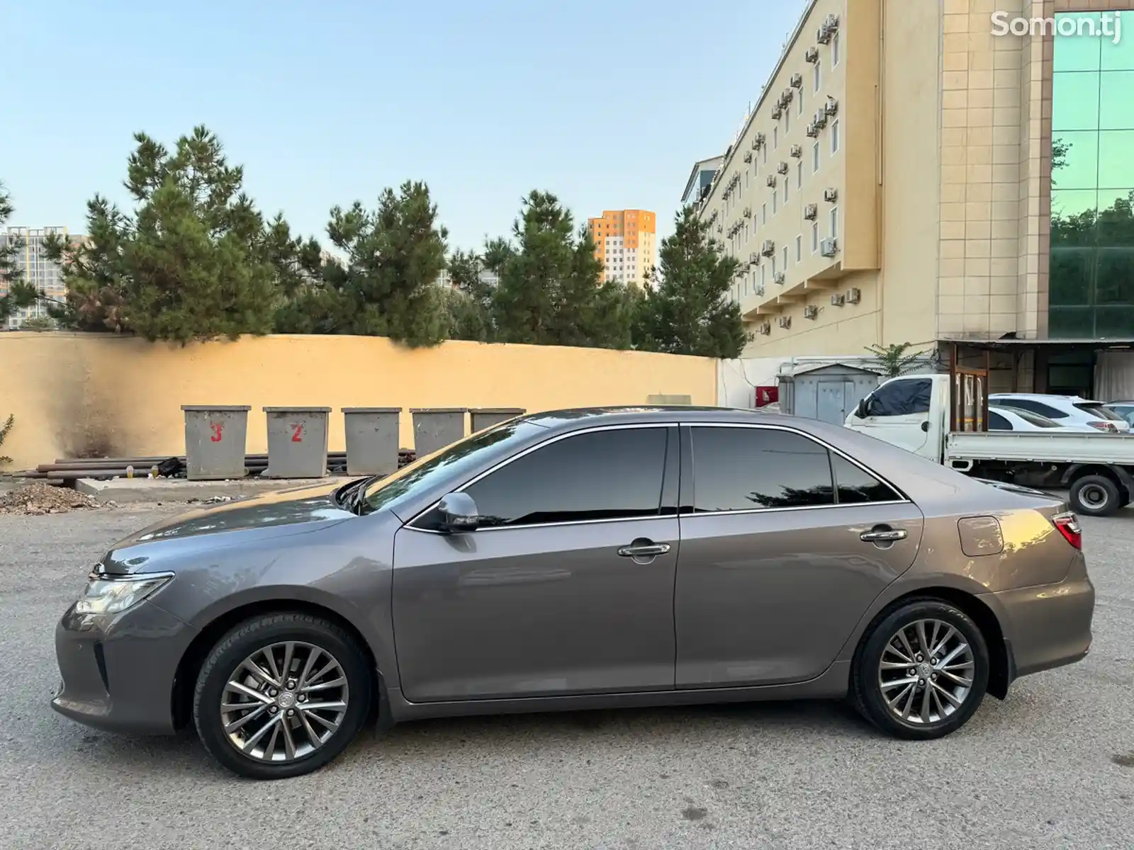 Toyota Camry, 2015-6