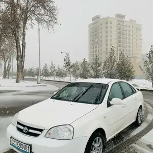 Daewoo Lacetti, 2005