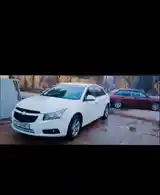 Chevrolet Cruze, 2010-2