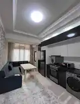 2-комн. квартира, 12 этаж, 74м², Шохмансур-3