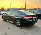 Toyota Camry, 2018-4