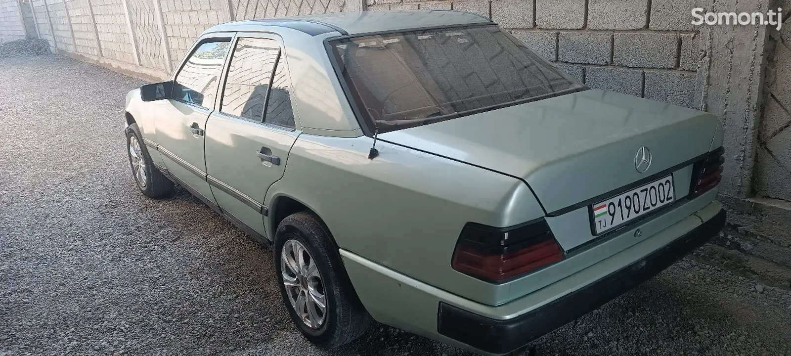 Mercedes-Benz W124, 1987-3