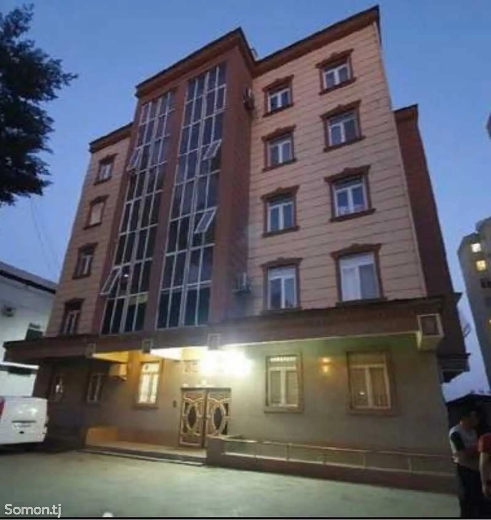 2-комн. квартира, 4 этаж, 52м², Садриддин Айни-1