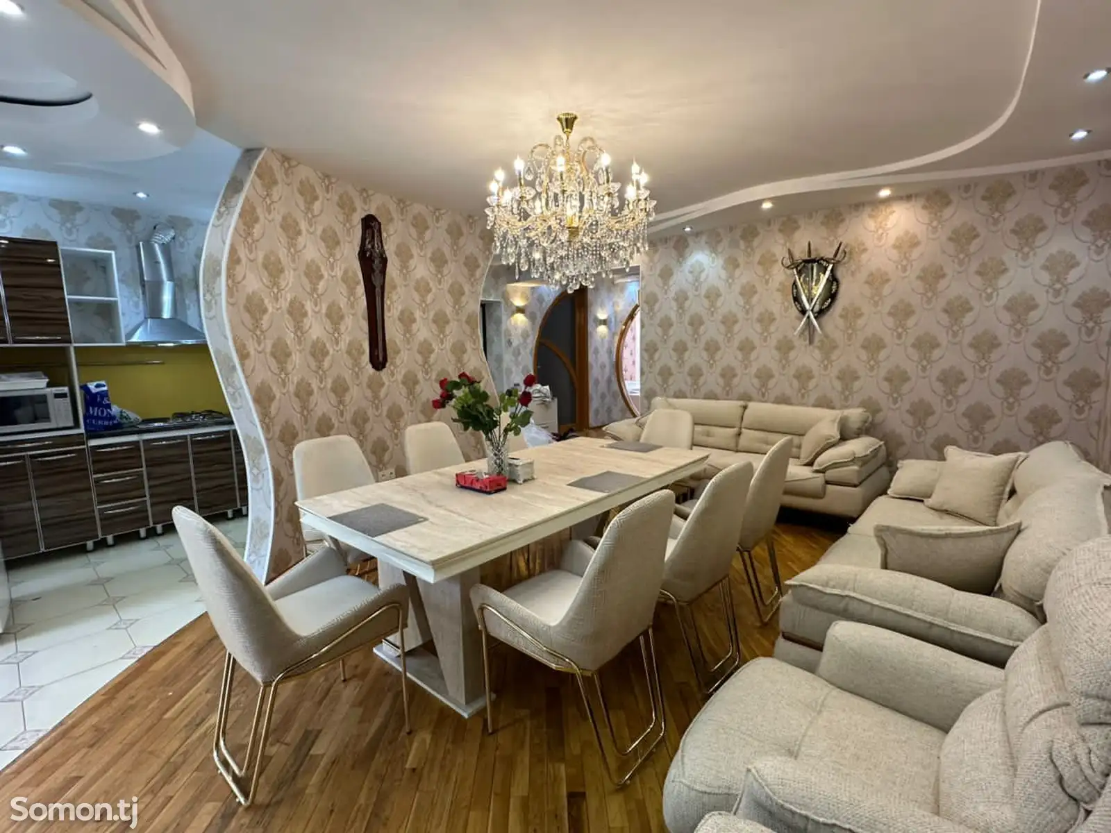 3-комн. квартира, 2 этаж, 100м², ЦУМ.школа-8.-2